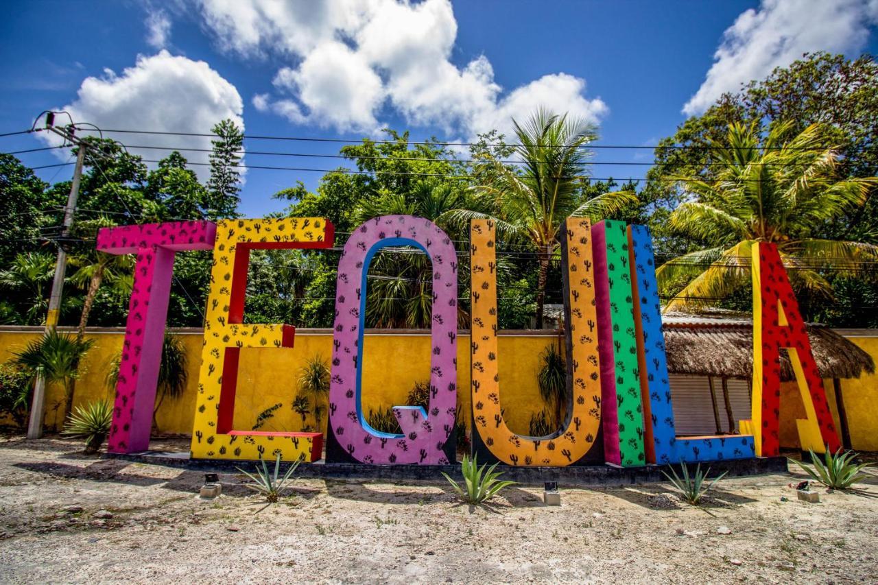 Hotel Tequila Cancun Alfredo V. Bonfil Exterior foto